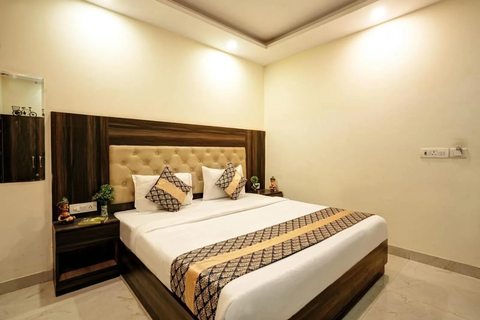 Hotel Indra New Delhi