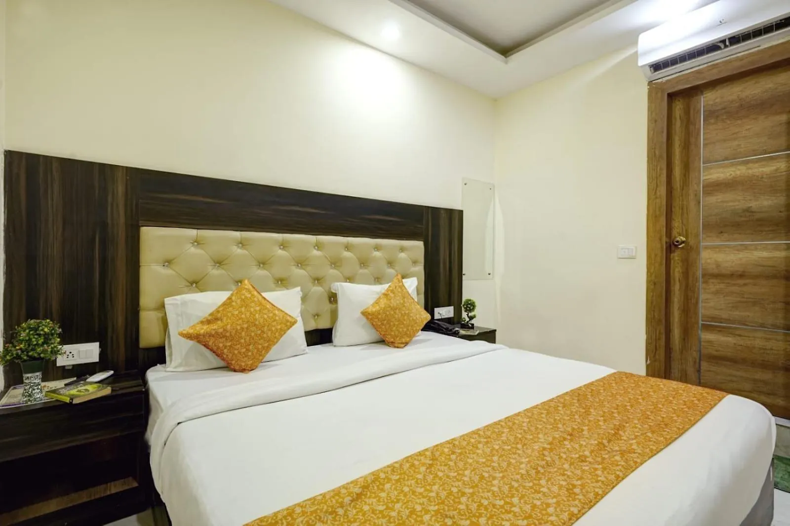 Hotel Indra New Delhi